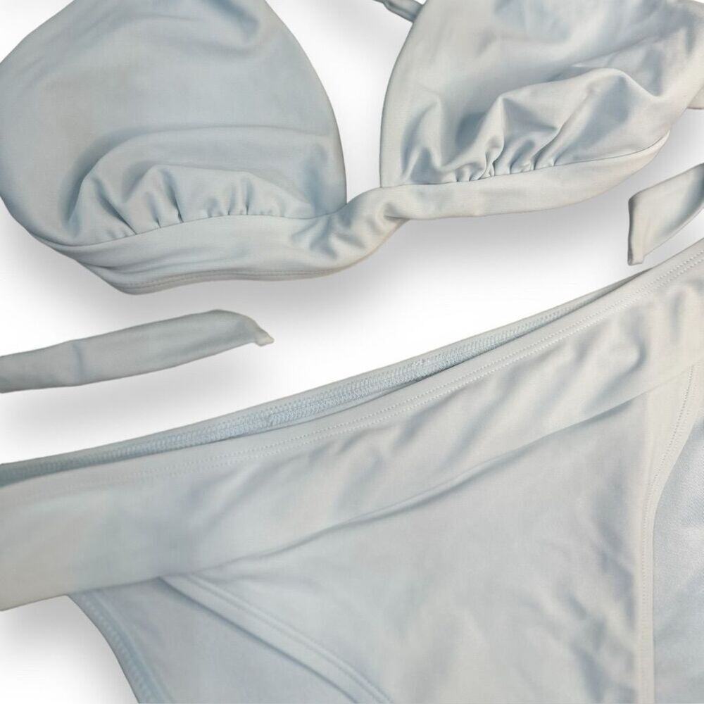 Cupshe Women's High-Cut Bikini Light Blue Halter Criss Cross Back Tie Size Large - Picture 8 of 8